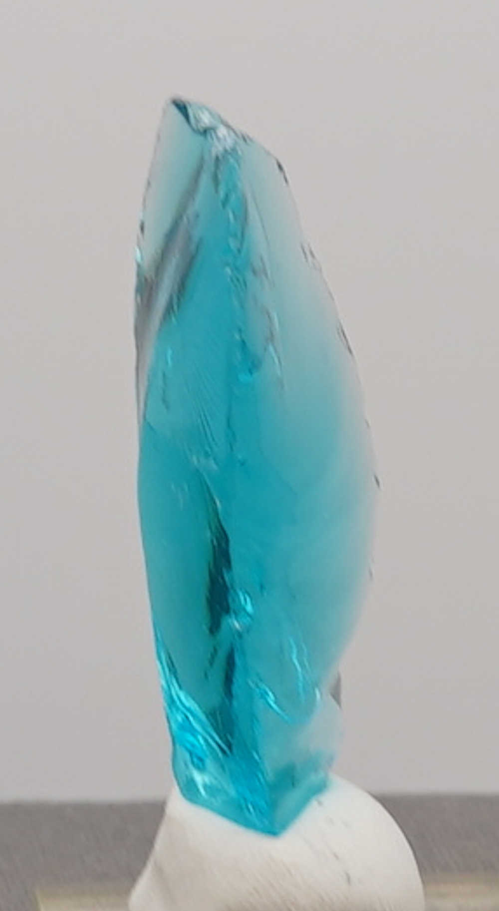 Rare Gem Electric Blue with bubble Monatomic Andara Crystal 23.6 g. - Image 3