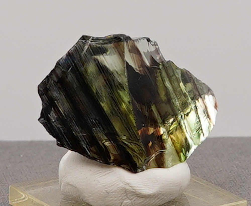 *Extremely Rare* Gem Multi Celestial Gold/Emerald/Ice/Earth Shaman Monatomic Andara Crystal 20.4 g. - Image 8