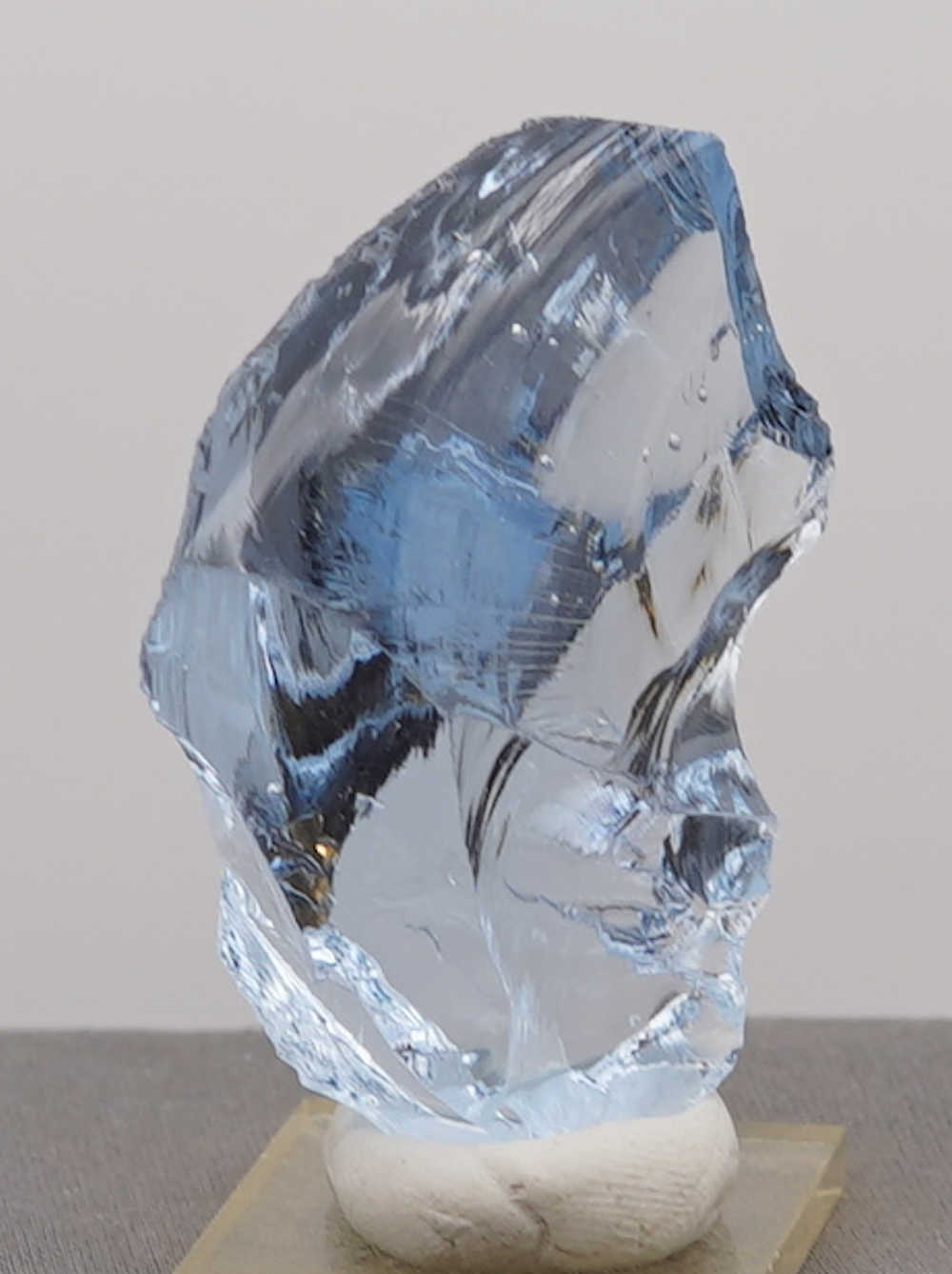 Gem Lady Nellie with bubbles Monatomic Andara Crystal 92.7 g. - Image 7