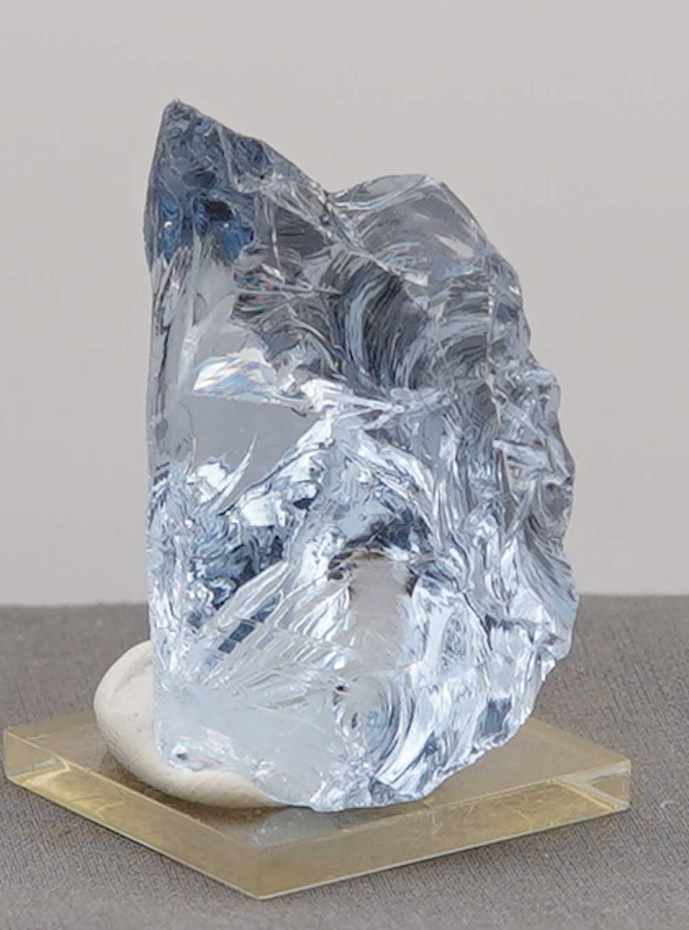 Gem Lady Nellie with bubbles Monatomic Andara Crystal 62.1 g. - Image 2